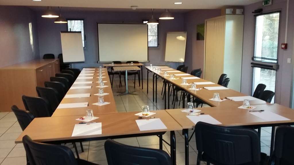 Ibis Budget Chilly-Mazarin Les Champarts Faciliteter billede