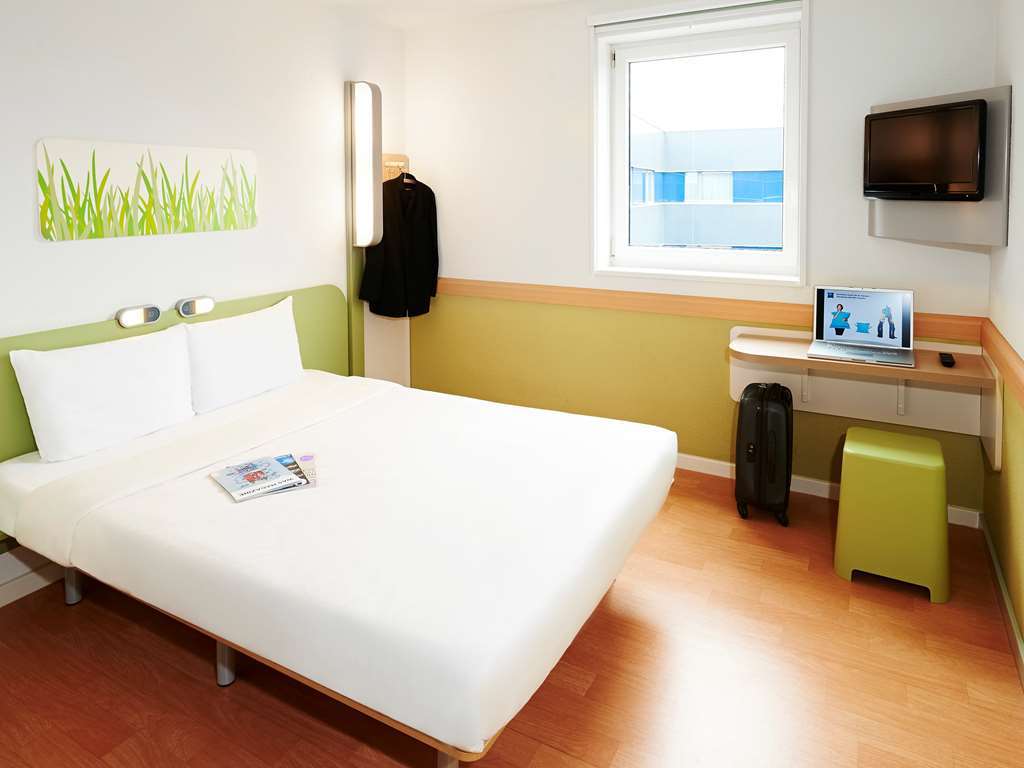 Ibis Budget Chilly-Mazarin Les Champarts Værelse billede